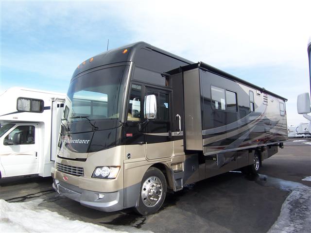 New 2010 Winnebago Adventurer 32H Class A - Gas For Sale